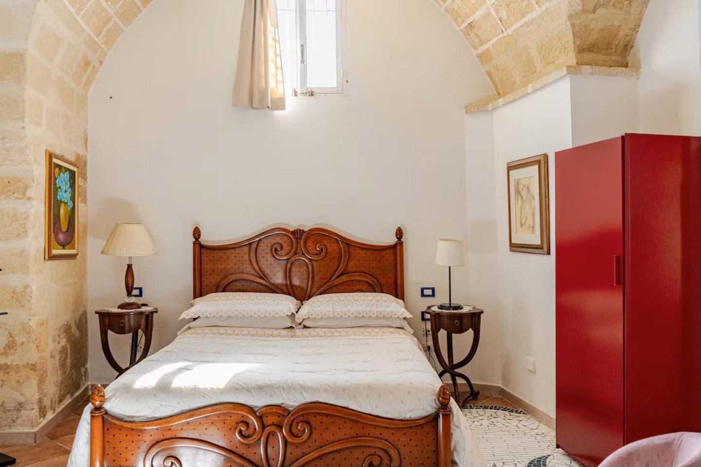 B&B Corte Dei Memoli Di Margiotta Giuseppina Lecce Exterior photo